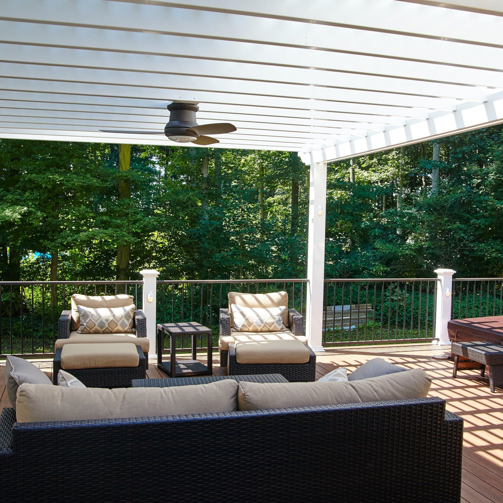 Sunny,Outdoor,Deck,With,Pergola,And,Hot,Tub,,Suburban,Retreat