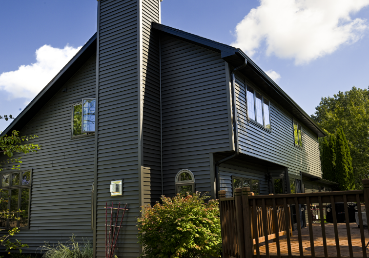 dark-siding-installation-two-story-home-wisconsin